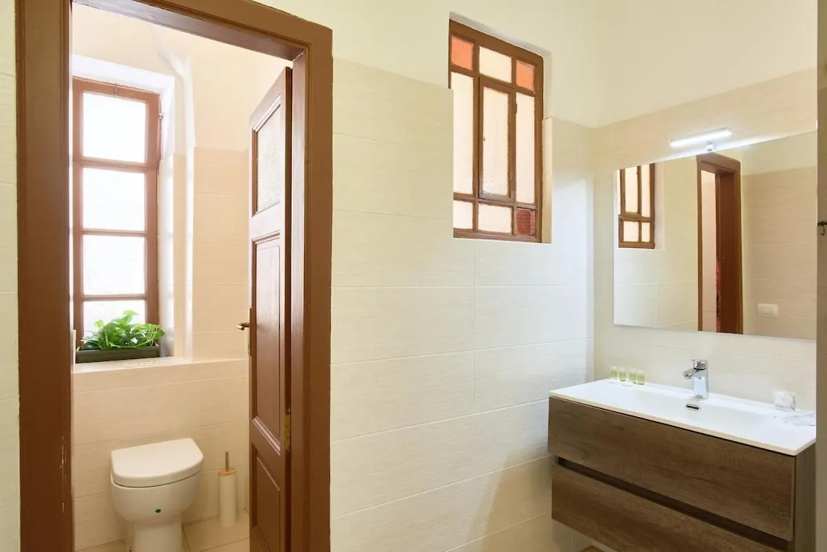 2 Bedroom Apartment On The Lake Como
