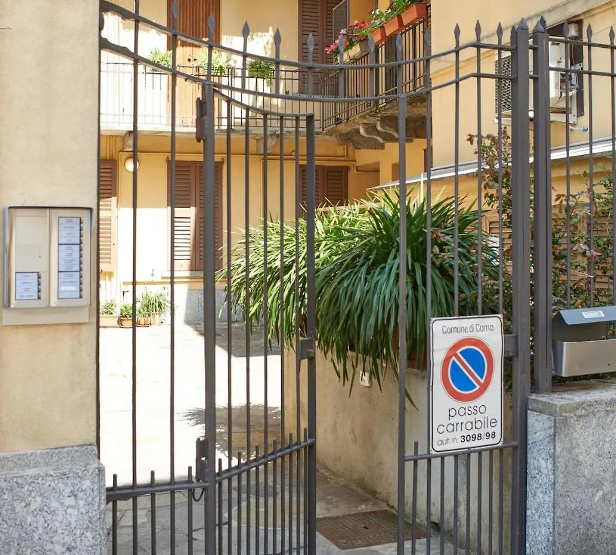2 Bedroom Apartment On The Lake Como