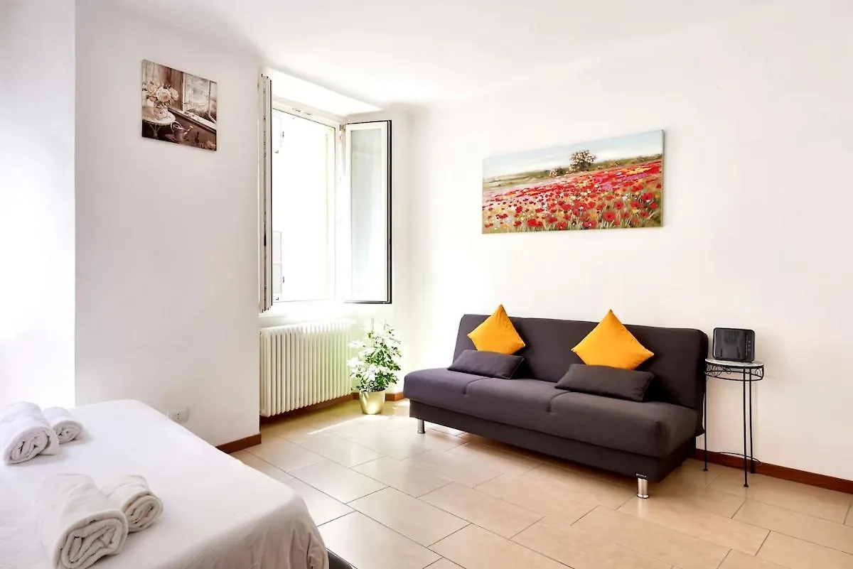 2 Bedroom Apartment On The Lake Como Itália