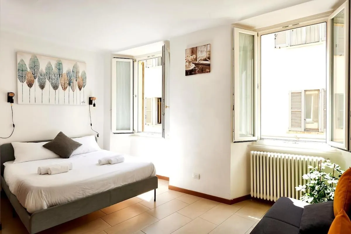 2 Bedroom Apartment On The Lake Como Itália