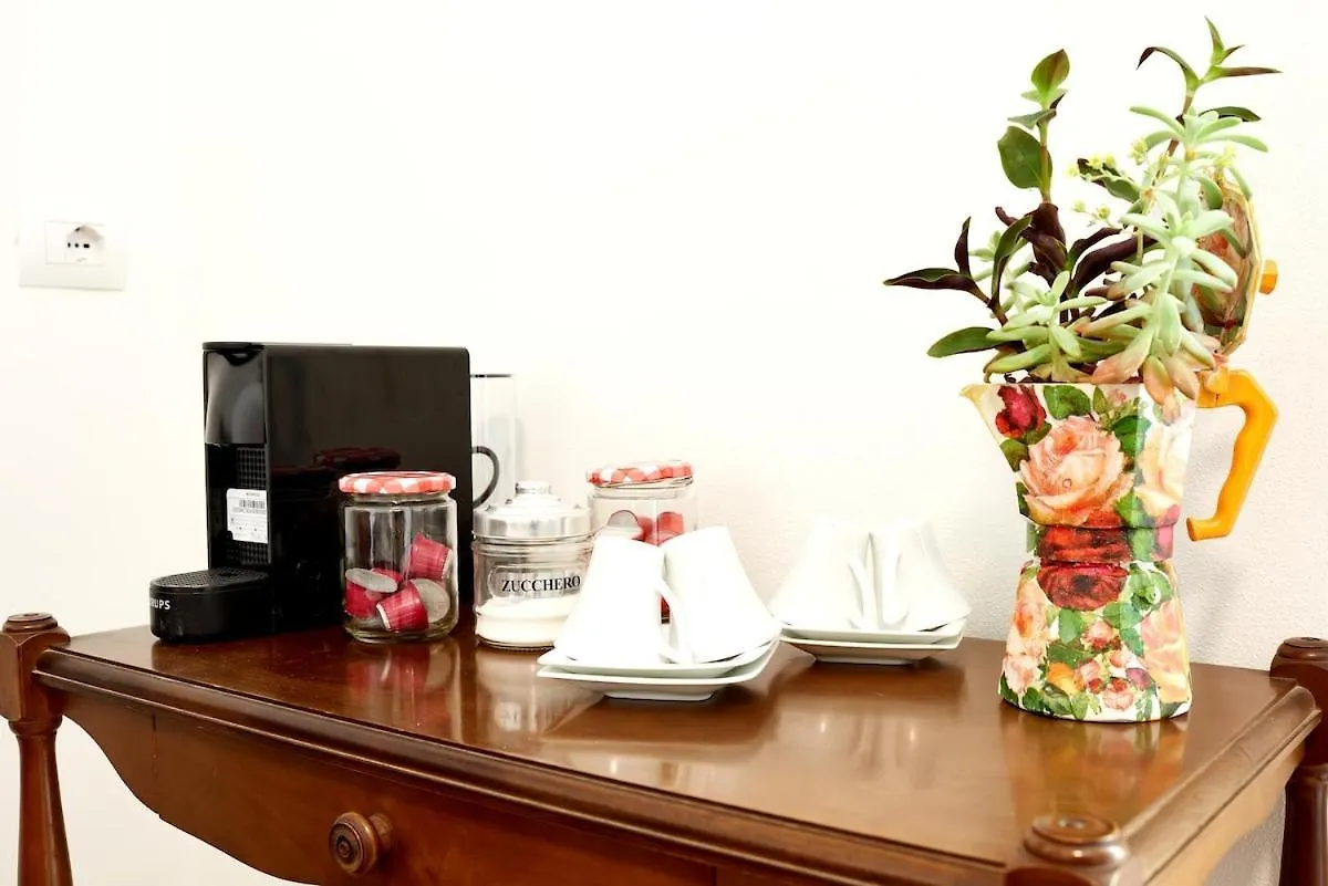 2 Bedroom Apartment On The Lake Como 0*,