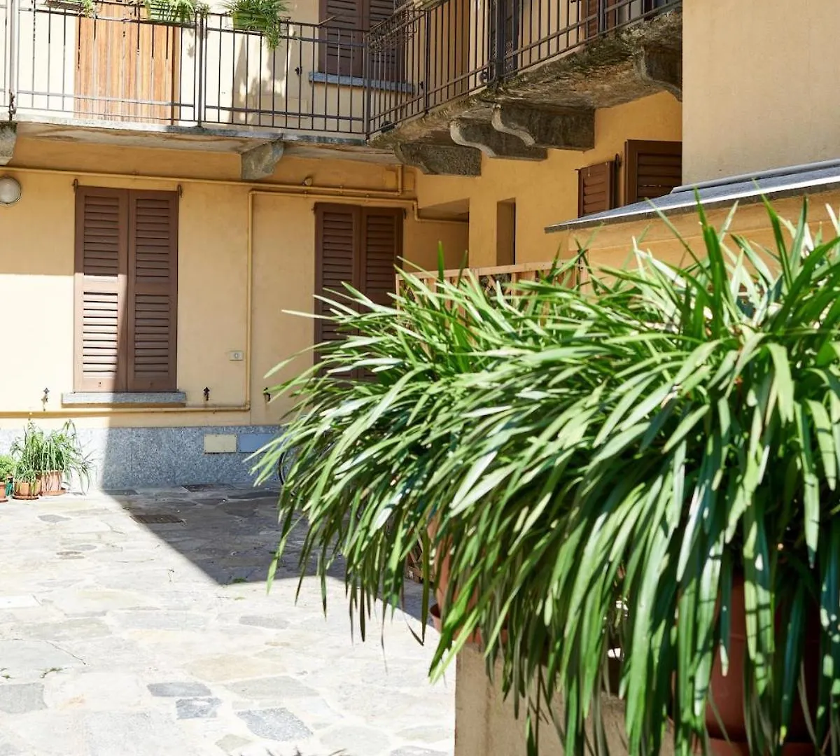 2 Bedroom Apartment On The Lake Como